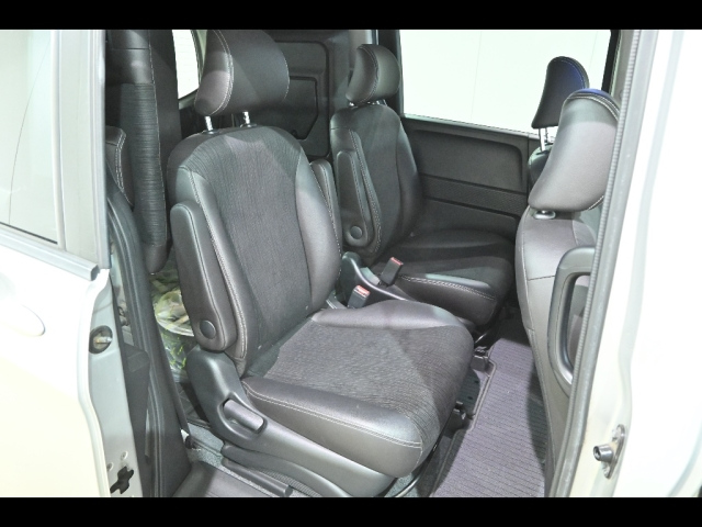 HONDA FREED 4WD G Aero 6seats 2014
